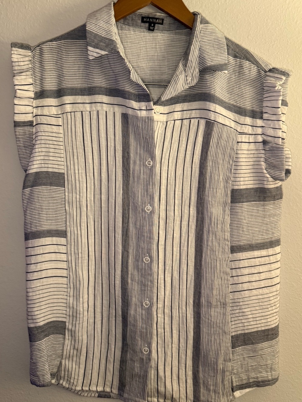 Hannah Gray and White Striped Sleeveless Button-Down Blouse
